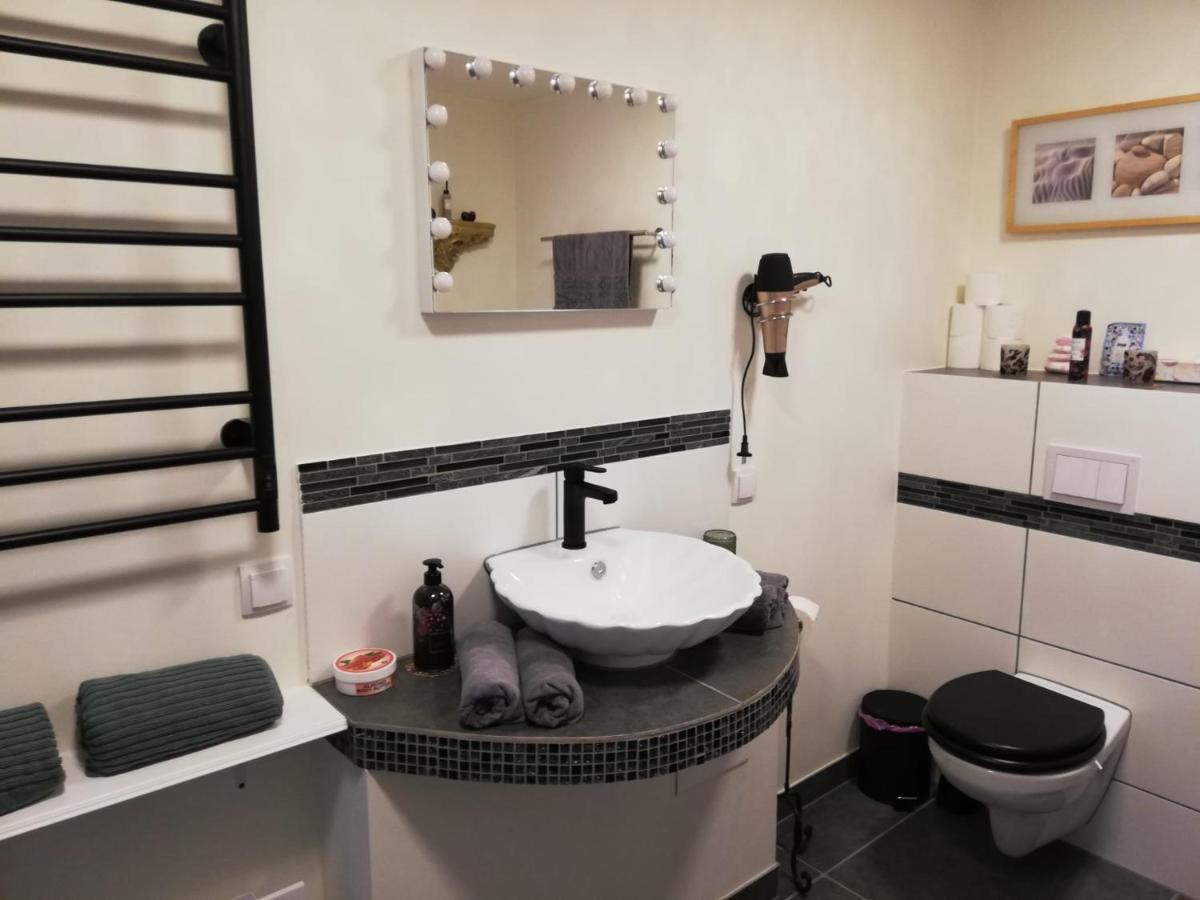 Apartment Melanie Hovmantorp المظهر الخارجي الصورة